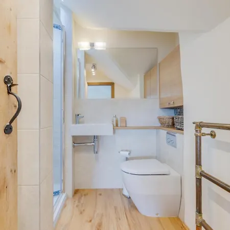 3 Bed In Oc-y056 * Crayke